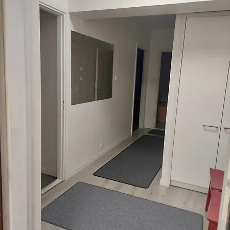 アパート Kivimiehenkatu 4 コウヴォラ