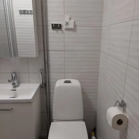 Lägenhet Kivimiehenkatu 4 *